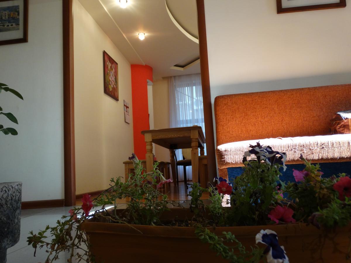 Destiny 1 Hostel 耶烈万 外观 照片