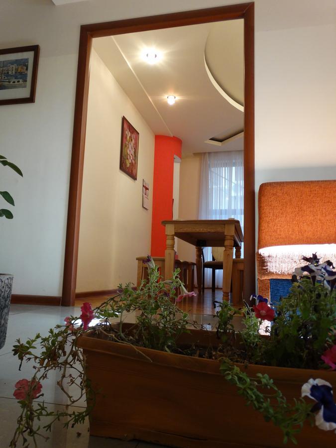 Destiny 1 Hostel 耶烈万 外观 照片