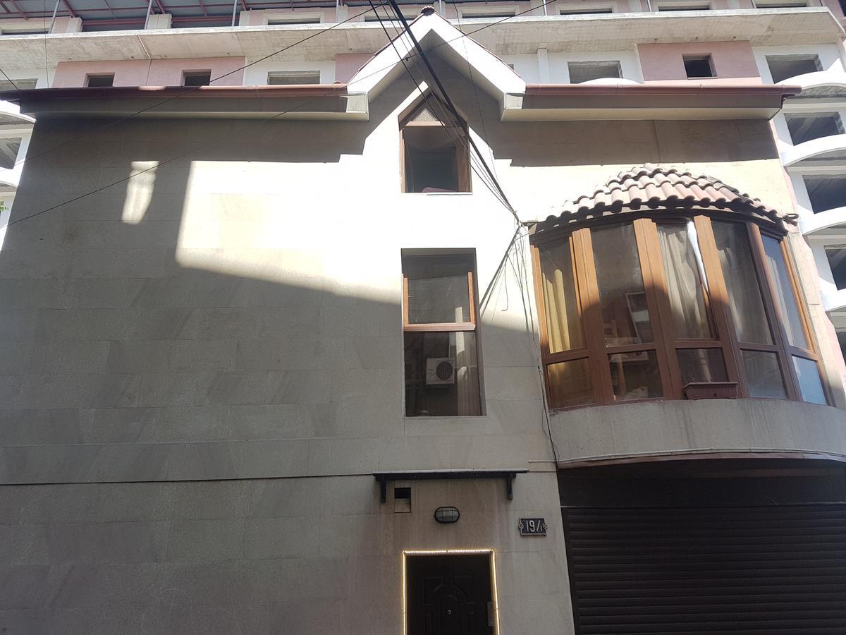 Destiny 1 Hostel 耶烈万 外观 照片